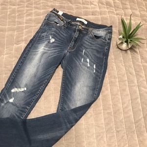KanCan Distressed Skinny Jeans